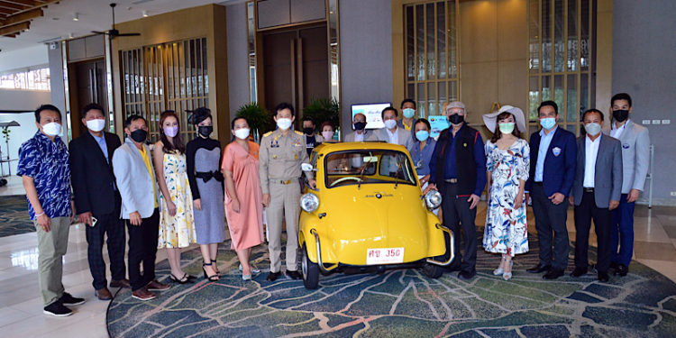 สมาคมรถโบราณฯ จับมือ อวานี พลัส หัวหิน รีสอร์ท จัดงาน “หัวหิน วินเทจคาร์ พาเหรด ครั้งที่ 19”