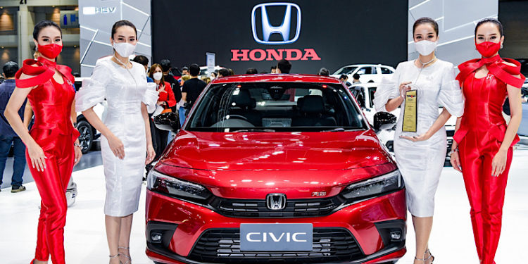 ฮอนด้า คว้า 2 รางวัล จากรางวัลธุรกิจยานยนต์ยอดนิยมแห่งปี 2564