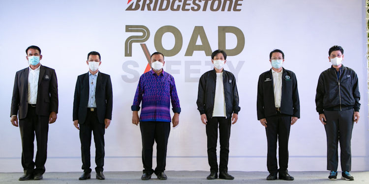 บริดจสโตนนำร่องจัดทำโครงการ “Bridgestone Global Road Safety”