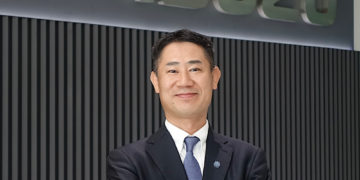 “ทาคาชิ  ฮาตะ” กรรมการผู้จัดการคนใหม่ของ ตรีเพชรอีซูซุเซลส์