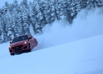 น้ำแข็งและหิมะ ไม่เป็นอุปสรรคสำหรับ มาเซราติ เกรคาเล่