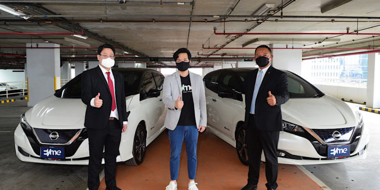 นิสสัน ส่งมอบ ลีฟ 40 คัน ให้กับอีวี มี พลัส
