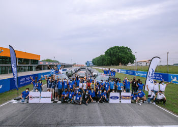 ฟอร์ดจัดงาน ‘Track Day’ ชวนลูกค้ากระบะสัมผัสประสบการณ์เร้าใจในสนามแข่ง