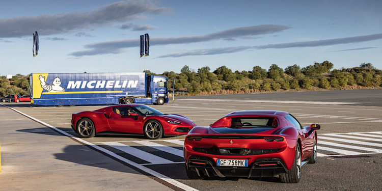 ‘มิชลิน’ นำเสนอยาง 2 รุ่นพิเศษที่ผลิตเพื่อซูเปอร์คาร์ Ferrari 296 GTB โดยเฉพาะ