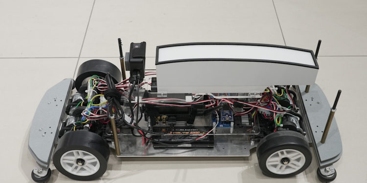 เทคโนโลยี e-4ORCE กับรถยนต์บังคับวิทยุท้าพิสูจน์สมรรถภาพการขับขี่