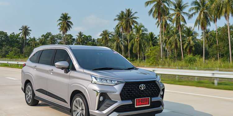 ครบเครื่องแบบคุ้มค่ากับ “ALL NEW TOYOTA VELOZ”