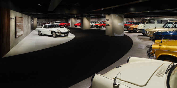 มาสด้าต้อนรับการเปิดประเทศเปิดพิพิธภัณฑ์ที่ปรับปรุงใหม่ให้แฟนเข้าชมในเดือนพฤษภาคม และเปิดพิพิธภัณฑ์เสมือนจริงผ่านออนไลน์