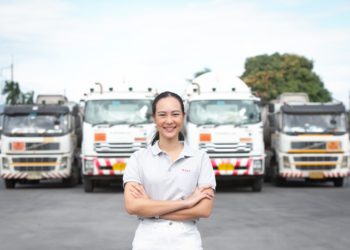 KIAT เผยน้ำมันพุ่ง ต้นทุนขยับ เร่งใช้เทคโนโลยีบริหารขนส่ง พร้อมปรับวิธีดำเนินธุรกิจ มั่นใจโตรวมกว่า 20% ภายในปีนี้