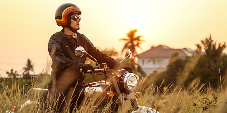 รอยัล เอ็นฟีลด์ เปิดตัว Spirit Helmets หมวกกันน็อกรุ่นใหม่ล่าสุด แข็งแรง สวมใส่สบาย