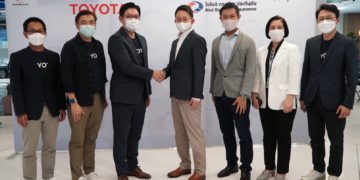 โตโยต้า จับมือ ไอโออิ ตอกย้ำความเป็นผู้นำเทคโนโลยีการบริการด้วยประกันภัยรูปแบบคอนเน็คเต็ด “PHYD–Pay How You Drive”