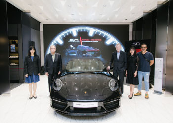 เปิดตำนานสุดเอ็กคลูซีฟระดับโลก คันแรก และคันเดียวในไทย รุ่น 911 ทาร์กา โฟร์ จีทีเอส ที่มีเพียง 750 คันในโลก