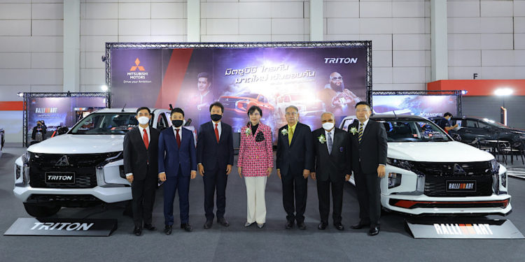 มิตซูบิชิจัดแสดงยนตรกรรมครบทุกรุ่น นำโดย เอ็กซ์แพนเดอร์ ครอส ใหม่ ที่งาน ฟาสต์ ออโต โชว์ ไทยแลนด์ 2022 ครั้งที่ 10