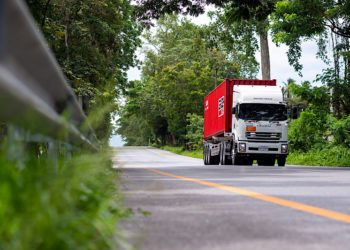 อีซูซุเชิญชวนร่วมลุ้นสร้างสถิติ กิจกรรมสุดท้าทายครั้งแรกในวงการรถบรรทุกเมืองไทย!! “Isuzu King of Trucks One Tank Challenge น้ำมันถังเดียววิ่งไกล 1,200 กิโลเมตร”