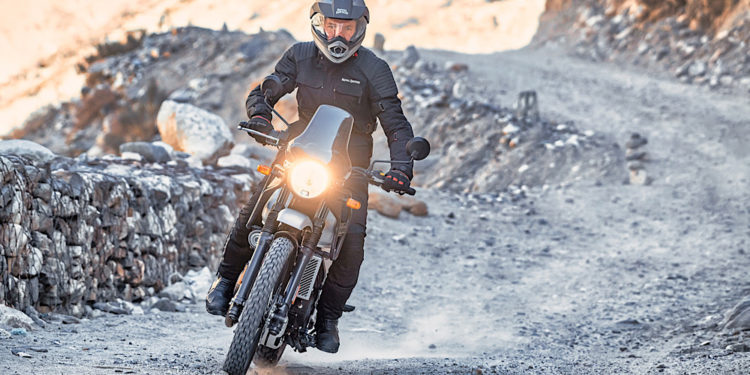 รอยัล เอ็นฟีลด์ Himalayan รถจักรยานยนต์อเนกประสงค์ชั้นเยี่ยมที่เหมาะสำหรับการใช้งานในทุกสภาพภูมิประเทศ