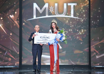 “แอนนา เสืองามเอี่ยม” มิสยูนิเวิร์สไทยแลนด์ 2022 คว้ารางวัลพิเศษ “ฮอนด้า ซีวิค อี:เอชอีวี ใหม่”