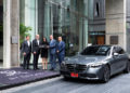 เมอร์เซเดส-เบนซ์ ส่งมอบรถยนต์ “Mercedes-Benz S 350 d Exclusive” เสริมทัพบริการระดับ 6 ดาวให้กับโรงแรม เดอะ เซนต์ รีจิส กรุงเทพฯ