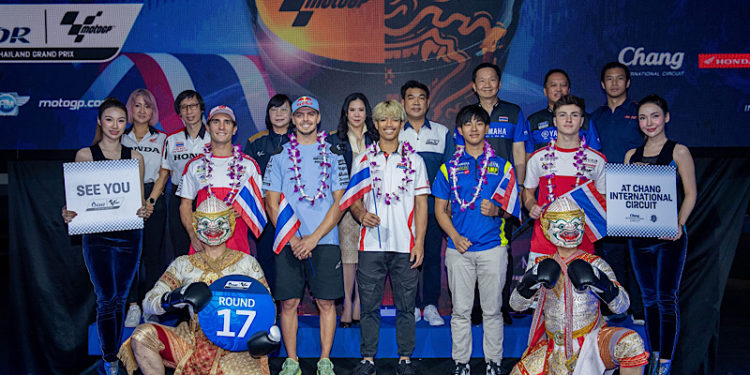 ดอร์น่าสปอร์ตนำนักบิดโมโตจีพี-นักบิดไทย ทำกิจกรรม Pre-Event สร้างไวรัลใหม่ “โมโตจีพี VS มวยไทย”