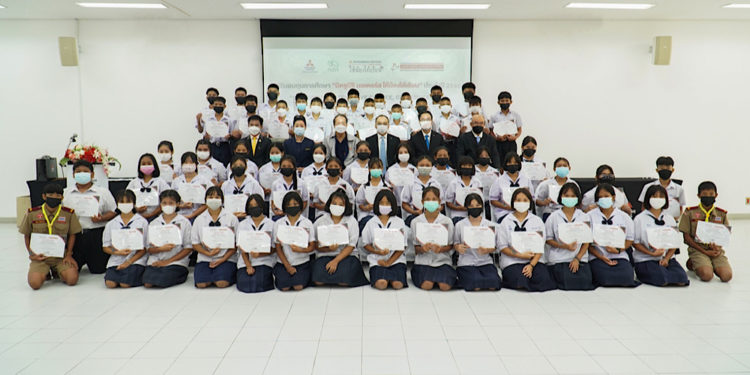 มิตซูบิชิ มอเตอร์ส ให้น้องได้เรียน มอบ 100 ทุน สานฝันเยาวชน ส่งเสริมการศึกษา