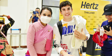 “โมโตจีพี” ฟีเวอร์! “ทัพนักบิดดาวดังบินถึงบุรีรัมย์ แล้ว