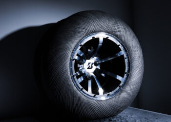 บริดจสโตนร่วมมือกับทีมพัฒนารถสำรวจดวงจันทร์ของ Teledyne