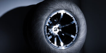 บริดจสโตนร่วมมือกับทีมพัฒนารถสำรวจดวงจันทร์ของ Teledyne