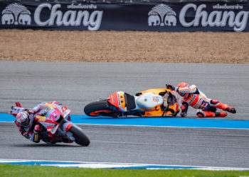 สมการรอคอย!! “โมโตจีพีวิถีไทย”เปิดฉากสุดมันส์ “สมเกียรติ” ฟอร์มกระฉูดวันแรก “ซาร์โก” นำฝูงรุ่นใหญ่