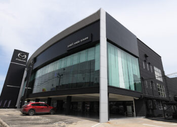 มาสด้าดึงกลุ่มทุนใหญ่อาปิโก ไฮเทค เปิดโชว์รูมมาสด้า ย่านนวนคร เน้นบริการที่เป็นเลิศแบบครบวงจร