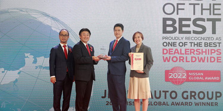 นิสสันมอบรางวัลสุดยอดดีลเลอร์แห่งปี Best of the Best 2021 ให้จิระดา ออโต้ กรุ๊ป