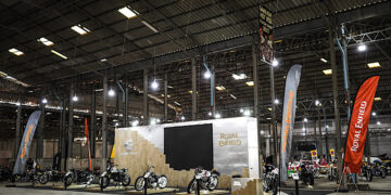 รอยัล เอ็นฟีลด์ จัดแสดงรถจักรยานยนต์คัสตอมหลากหลายดีไซน์ที่งาน Bangkok Hot Rod Custom Show 2022