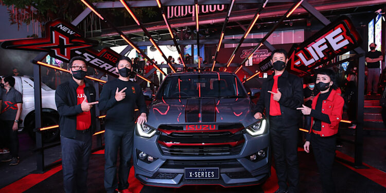 อีซูซุเสิร์ฟความมันส์สุดเหวี่ยง “New! Isuzu X-Series มันส์! มิดไมล์ Party” ฉลอง 12 ปี แห่งความสำเร็จของไลฟ์สไตล์ปิกอัพเพื่อคนสไตล์ X
