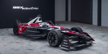 ปอร์เช่ 99X Electric Gen3 รถแข่งรายการ Formula E เปิดตัวครั้งแรกของโลก