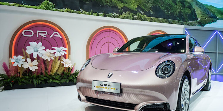 เกรท วอลล์ มอเตอร์ เผยโฉม ORA Grand Cat ครั้งแรกในไทย พร้อมยนตรกรรมอัจฉริยะหลากหลายรุ่นในงานมหกรรมยานยนต์ครั้งที่ 39