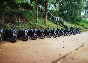 Bajaj Weekender Ride #1 เปิดทริปทัวร์ริ่งสุดเอ็กซ์คลูซีฟพาชาว Dominar บุกอุดรธานี – เวียงจันทร์