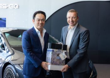 ทีทีซี มอเตอร์ให้การต้อนรับ มร.มาร์ทิน ชเวงค์ ประธานใหม่ MB th