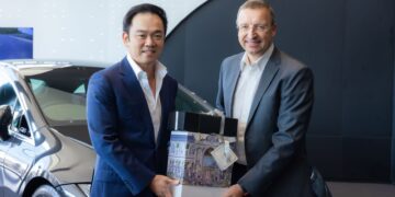 ทีทีซี มอเตอร์ให้การต้อนรับ มร.มาร์ทิน ชเวงค์ ประธานใหม่ MB th