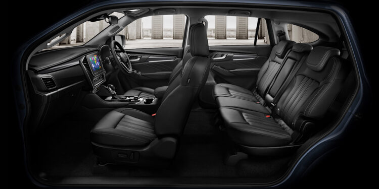 อีซูซุรุกตลาดต่อเนื่องเพิ่มทางเลือกด้วย ใหม่! “The New MU-X” รุ่นพิเศษ! “PHANTOM COLLECTION” หมุดหมายที่แตกต่าง