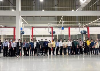 นิสสัน ส่งเสริมการเรียนการสอนด้านเทคโนโลยียานยนต์ไฟฟ้า แก่ คณาจารย์และบุคลากรจาก 5 สถาบันการศึกษา