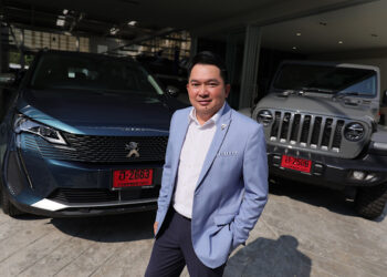 เบลฟอร์ต ออโตโมบิล (ประเทศไทย) ปลื้ม เปอโยต์-จี๊ป ส่งมอบลูกค้า กว่า1,600 คัน ตั้งเป้า ปี’66 รวมกว่า 1,000 คัน พร้อมส่งรถยนต์ไฟฟ้า 2 รุ่น บุกตลาด รับกระแส EV บูม