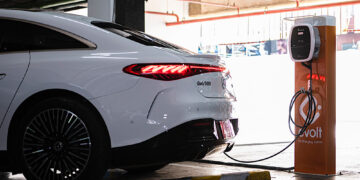 เมอร์เซเดส-เบนซ์ เดินทางพบผู้บริหาร Evolt หนึ่งในพาร์ทเนอร์ผู้ให้บริการสถานีชาร์จรถยนต์ไฟฟ้าชั้นนำในประเทศไทย