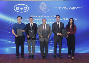 เรเว่ ออโตโมทีฟ ขยายอาณาจักรรถยนต์ไฟฟ้าต่อยอดธุรกิจสู่ภาคการพาณิชย์