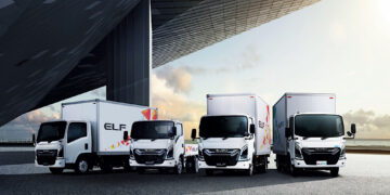 อีซูซุก้าวสู่สังคมความเป็นกลางทางคาร์บอน พร้อมเปิดตัวรถบรรทุกไฟฟ้าอีซูซุ ครั้งแรกของโลกที่ประเทศญี่ปุ่น  และแนะนำโปรแกรมโซลูชั่นส์ “EVision” สำหรับลูกค้ารถไฟฟ้าเพื่อการพาณิชย์โดยเฉพาะ