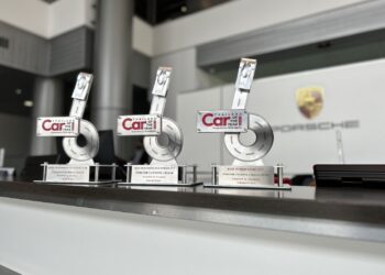 คาร์กูรูการันตีปอร์เช่คือสุดยอดรถสปอร์ตในฝัน กวาด 3 รางวัลรถยนต์ยอดเยี่ยมแห่งปีที่มาพร้อมสมรรถนะชั้นยอด