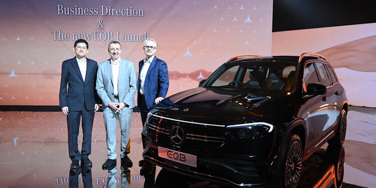 เมอร์เซเดส-เบนซ์ เผยแผนธุรกิจปี 2566 ภายใต้วิสัยทัศน์ “Ambition to Lead” พร้อมประเดิมนำเข้า EQB 250 AMG Line เปิดราคา 3.02 ล้าน