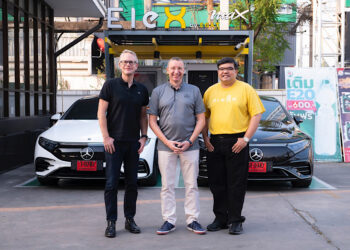 เมอร์เซเดส-เบนซ์ ร่วมมือ กฟผ. เดินหน้าสู่ความเป็นกลางทางคาร์บอน ผ่านการทดสอบการขับขี่รถยนต์พลังงานไฟฟ้า 100% รุ่น EQS 500 4MATIC AMG Premium