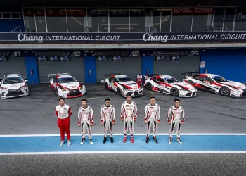 Toyota Gazoo Racing Team Thailand ฟอร์มแรง! คว้าถ้วยประเดิมแชมป์สนามแรก ในศึก “Thailand Super Series 2023” ด้วยความพร้อมของทีมงาน ภายใต้สภาพอากาศร้อนระอุ