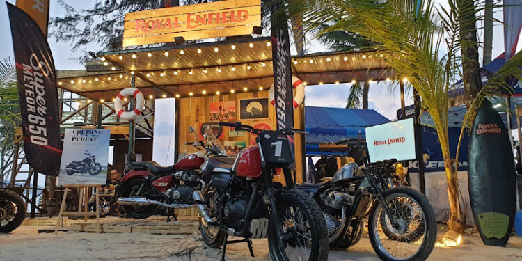 รอยัล เอ็นฟีลด์ นำ Super Meteor 650 ครูซเซอร์ระดับเรือธง โชว์งาน Phuket Bike Week 2023
