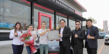 เอ็มจี ฉลอง ส่งมอบรถไฟฟ้า ครบ 10,000 คันในไทย พร้อมมุ่งมั่นสร้างสังคมยานยนต์ไฟฟ้าให้แข็งแกร่ง