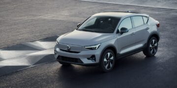 วอลโว่ คาร์ ประกาศความพร้อมในการจำหน่ายรถไฟฟ้า Volvo C40 และ XC40 Recharge Pure Electric รุ่นขับเคลื่อนล้อหลังในประเทศไทย