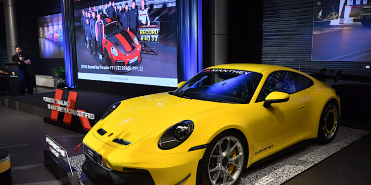 เปิดตัวชุดแต่งเพิ่มสมรรถนะ Manthey Performance Kit (มานทาย เพอร์ฟอร์มมานซ์ คิท) สำหรับปอร์เช่ 911 GT3 รุ่นปัจจุบัน