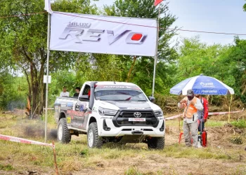 เชิญร่วมชมศึกแห่งศักดิ์ศรี พิสูจน์สมรรถนะรถกระบะมาตรฐานระดับโลก “TOYOTA HILUX REVO 10 เซียนประจัญบาน 2023”